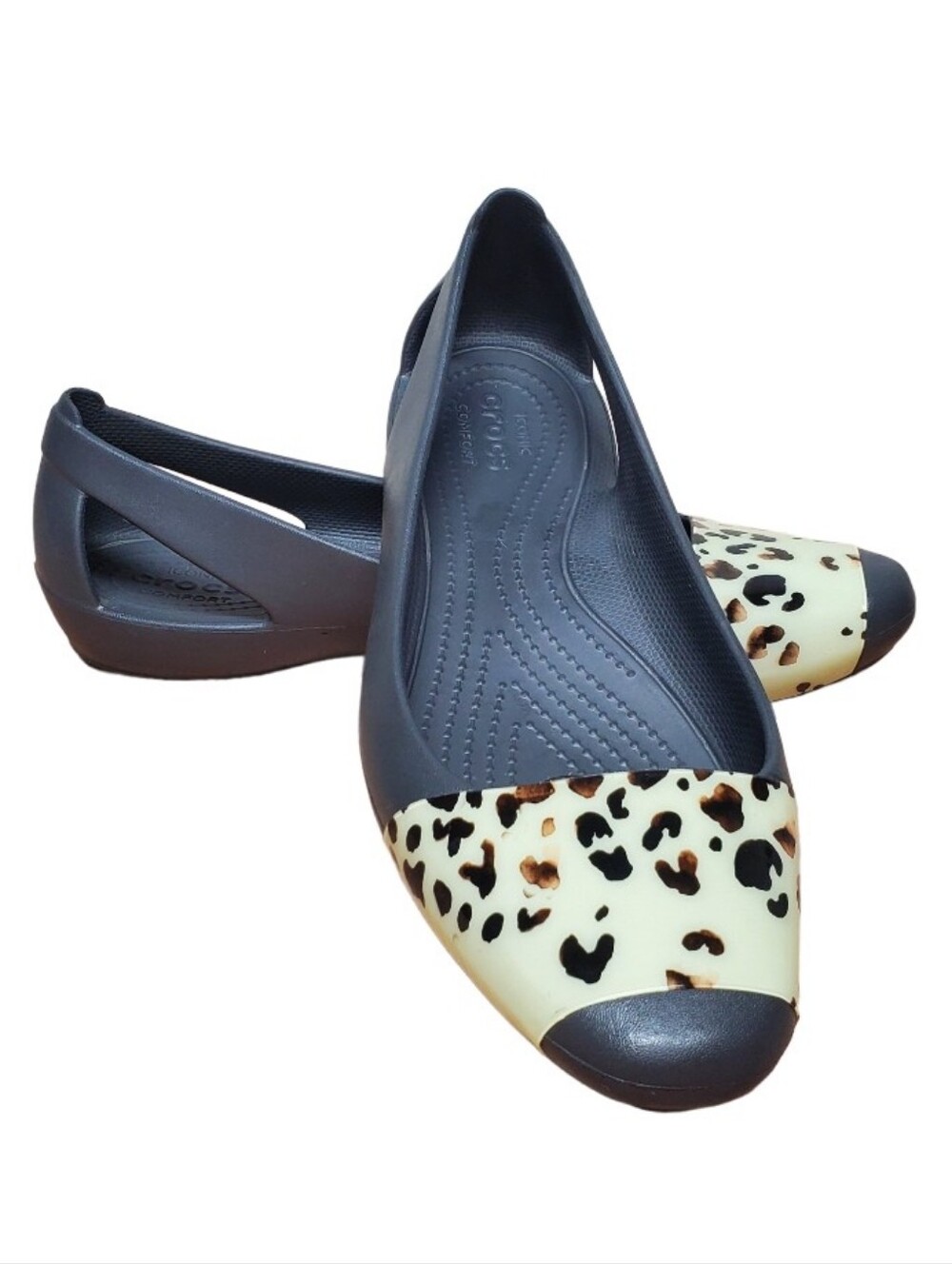 Crocs Gray Sienna Leopard Ballerina Flats Size 9